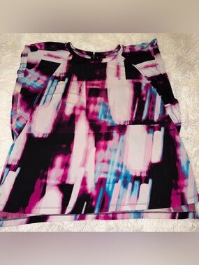 Worthington Pink, Black & Blue Abstract Sleeveless Top
